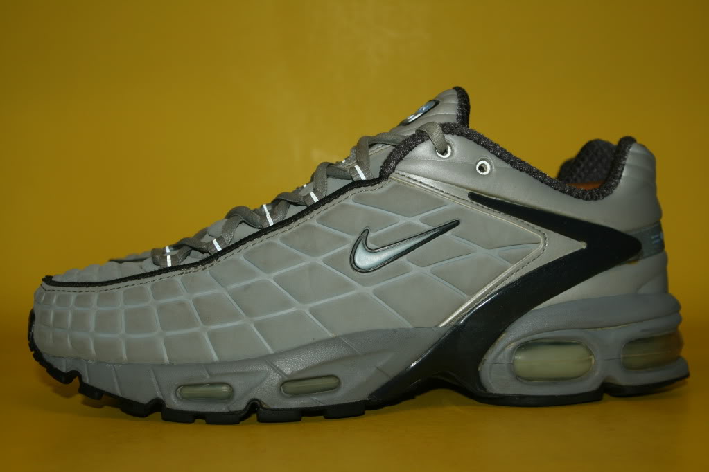 air max tailwind 2000