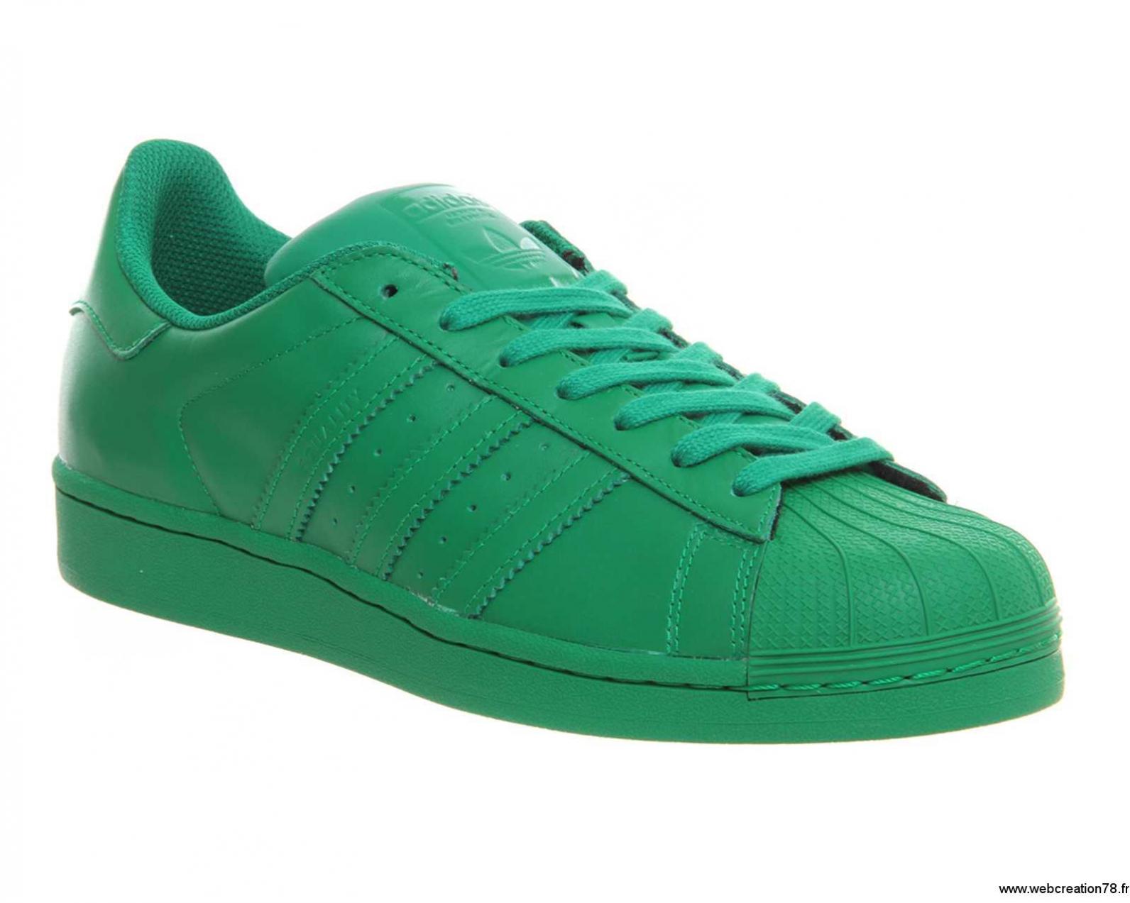 chaussure adidas blanche et verte