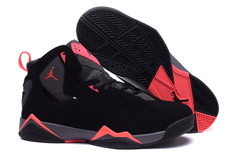 basket jordan femme noir et rouge