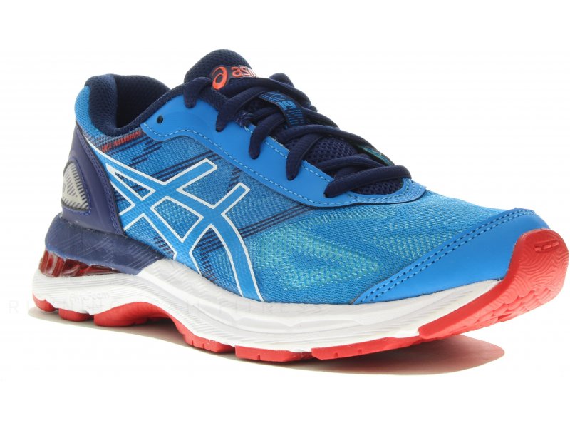 chaussure course asics