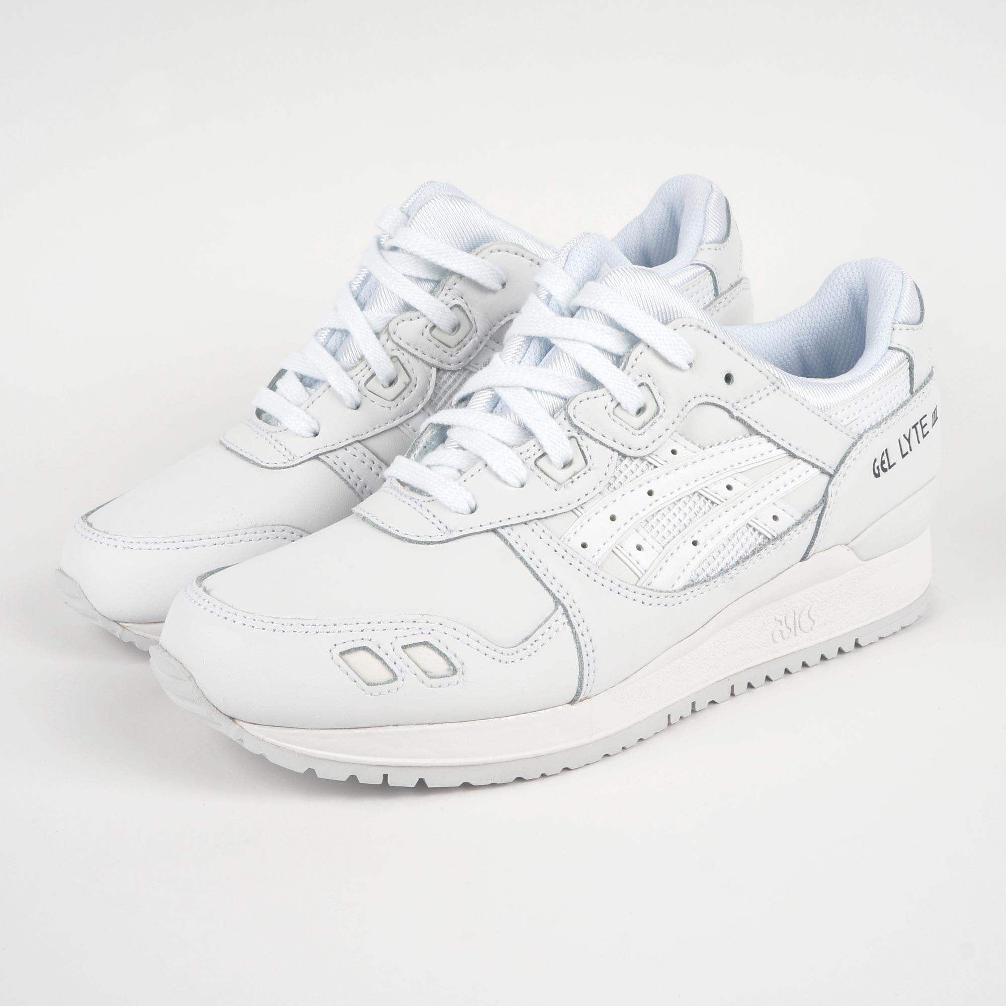 asics blanche femme