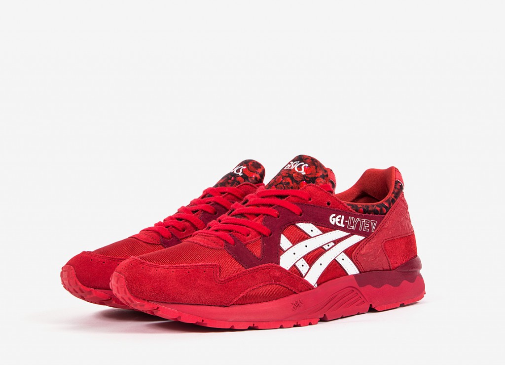 asics fille rouge