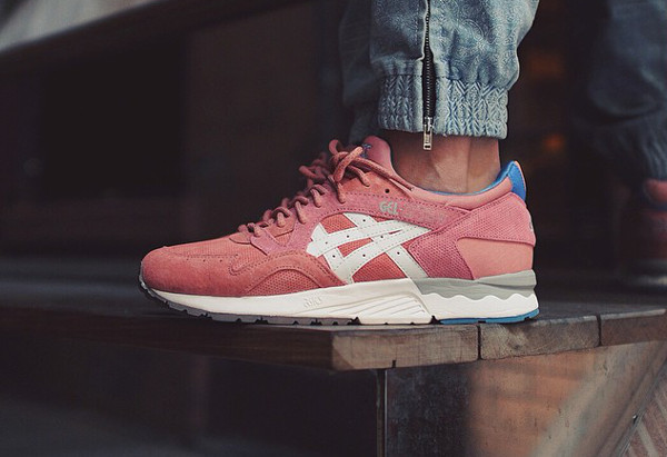 chaussure asics homme gel lyte