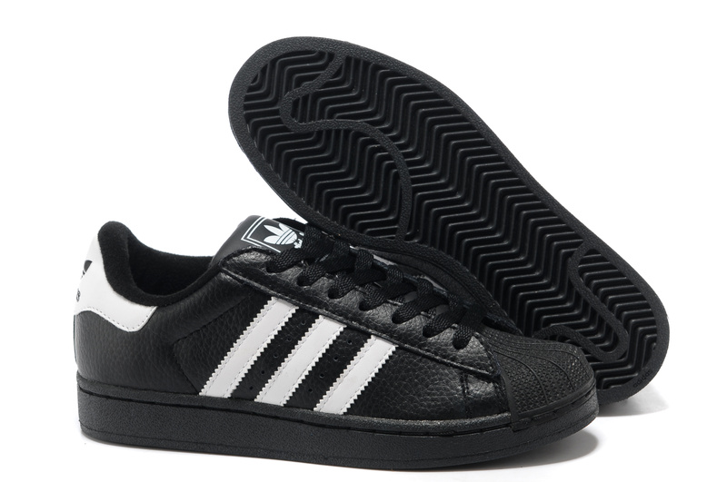 chaussure adidas pas cher femme