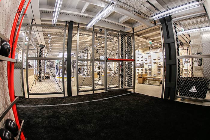 magasin adidas les halles