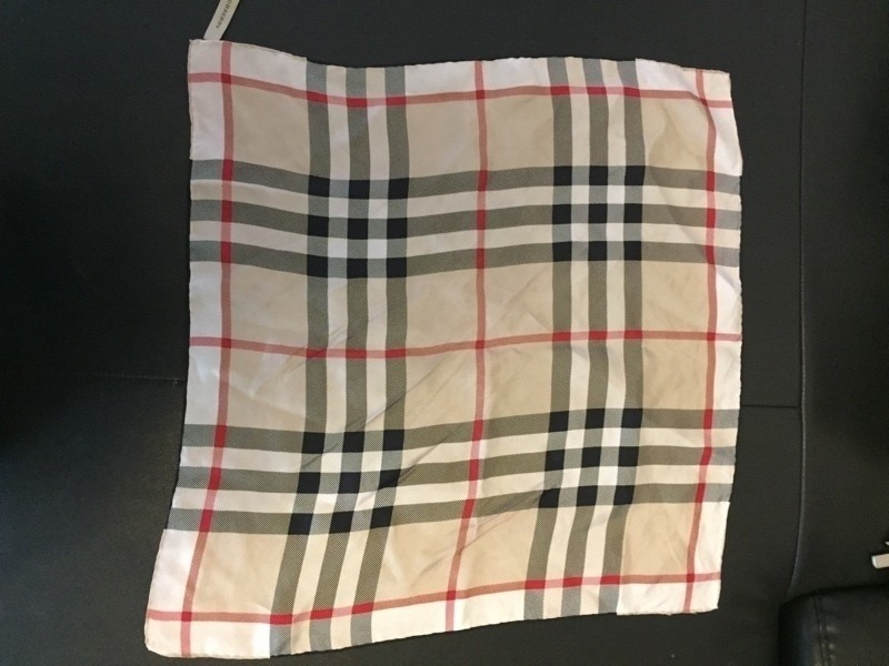 foulard burberry prix